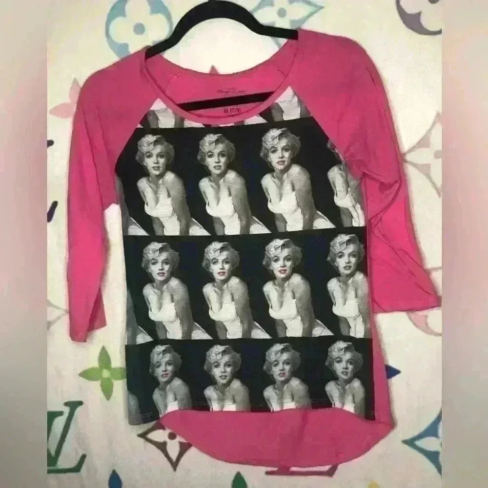 Marilyn Monroe Pink & Black Top